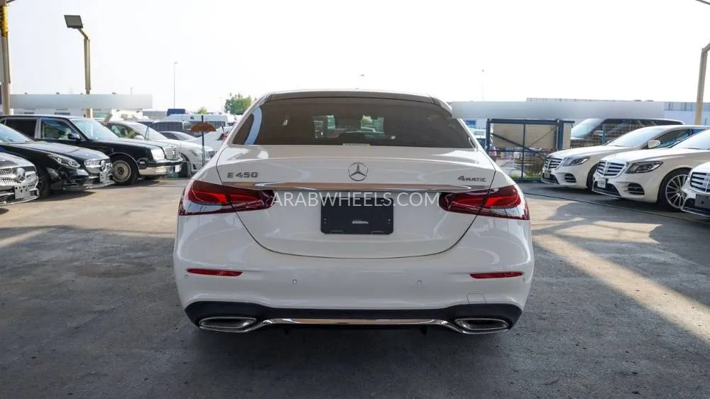 Mercedes Benz E Class 2022 for Sale in Dubai Image-16