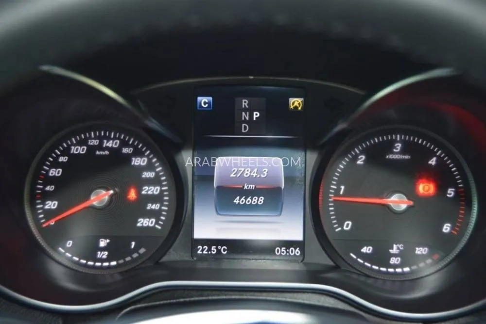 مرسيدس بنز GLC كلاس 2018 for Sale in دبي Image-19