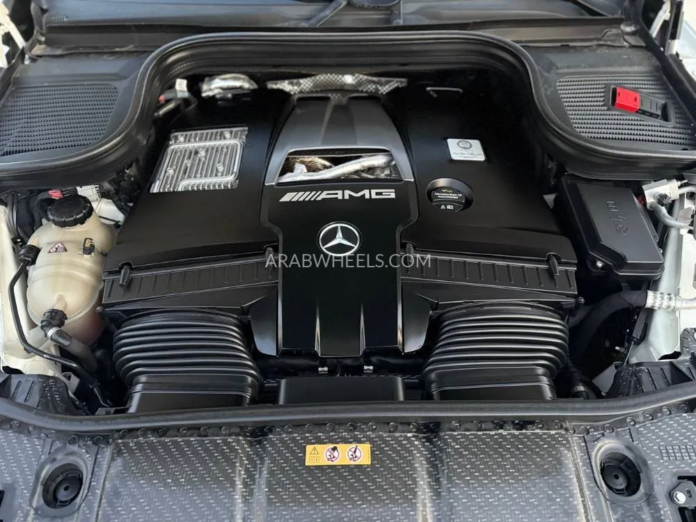 Mercedes Benz GLE Class 2022 for Sale in Dubai Image-11