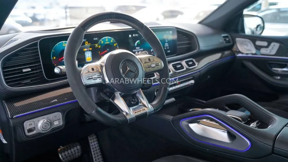 Mercedes Benz GLE Class 2020 for Sale in Dubai Image-4