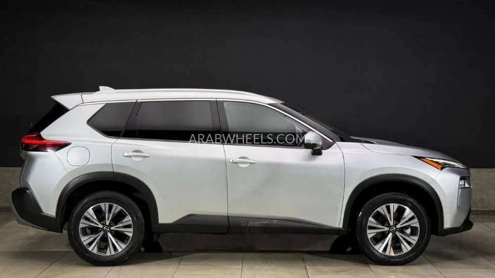 Nissan X-Trail 2023 for Sale in Dubai Image-5