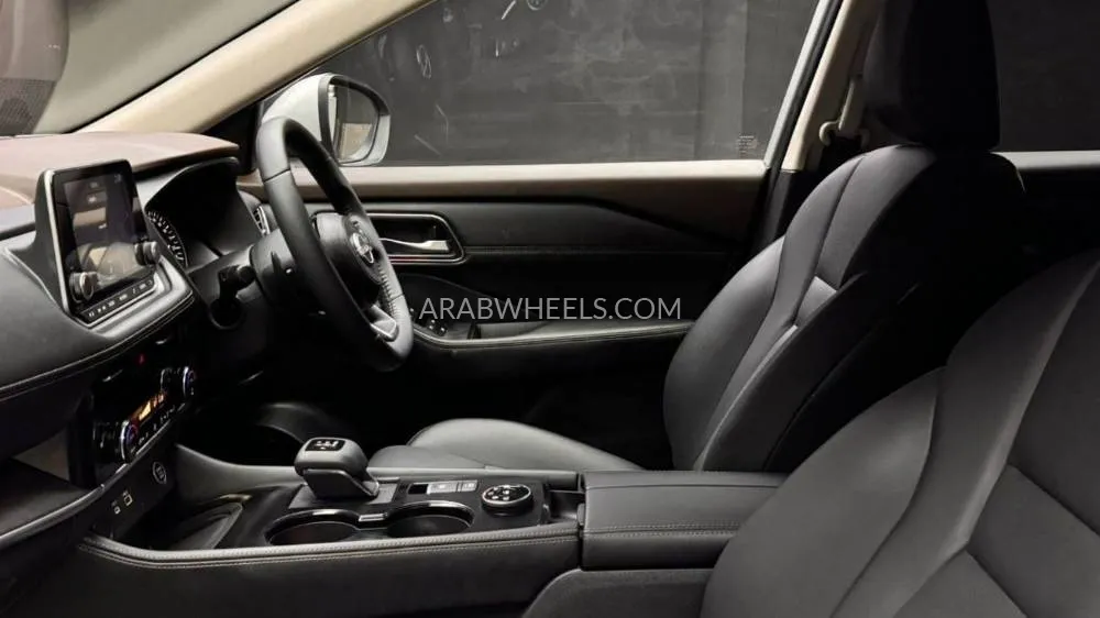 Nissan X-Trail 2023 for Sale in Dubai Image-16