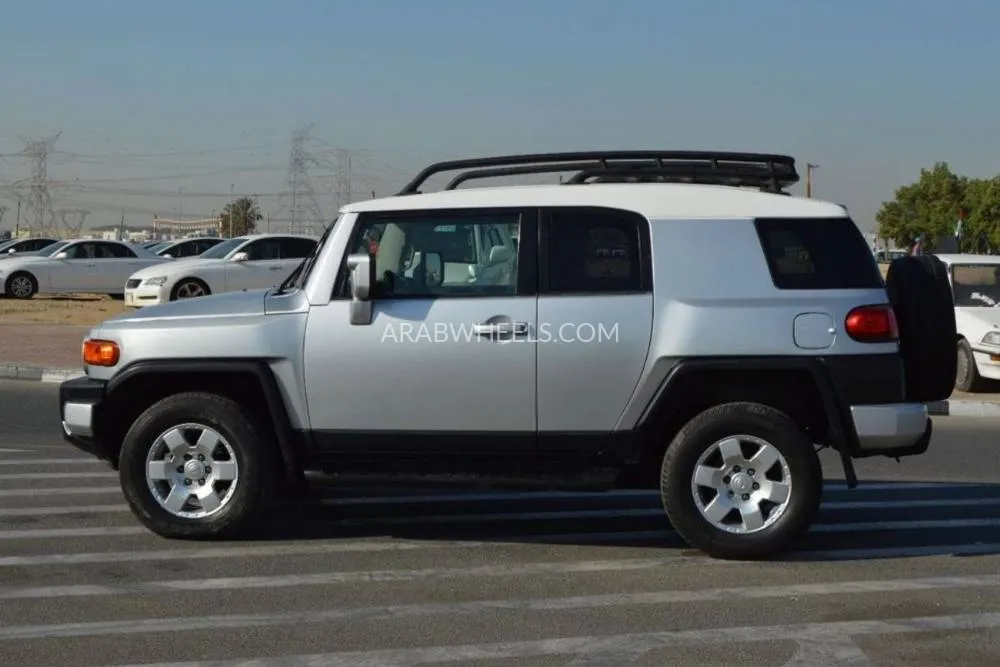 تويوتا إف جي كروزر 2007 for Sale in دبي Image-6