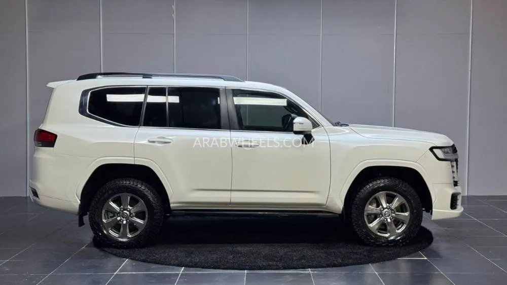Toyota Land Cruiser 2021 for Sale in Dubai Image-4