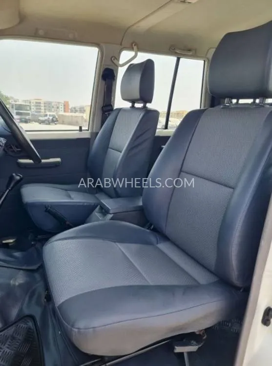 Toyota Land Cruiser 70 Series 2019 for Sale in Dubai Image-13