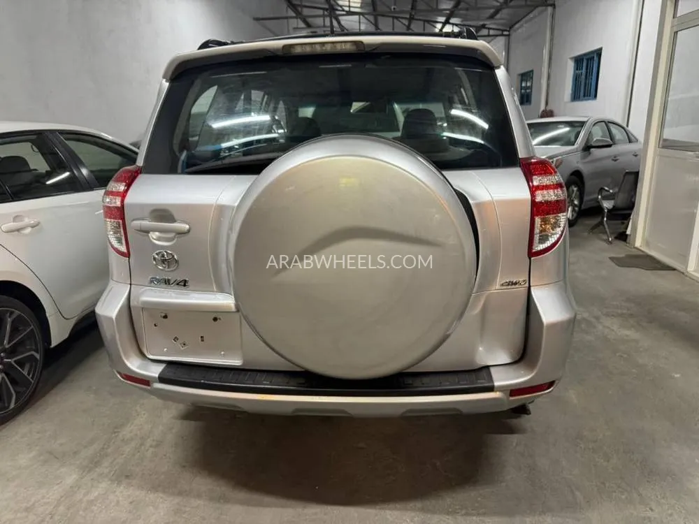 Toyota Rav4 2011 for Sale in Dubai Image-6