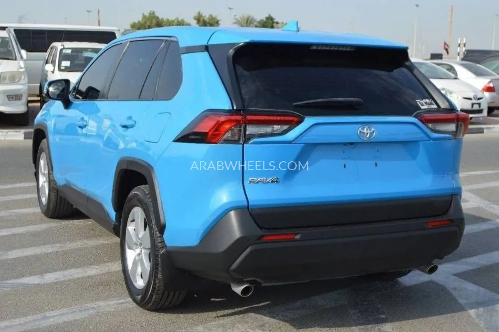 Toyota Rav4 2019 for Sale in Dubai Image-4