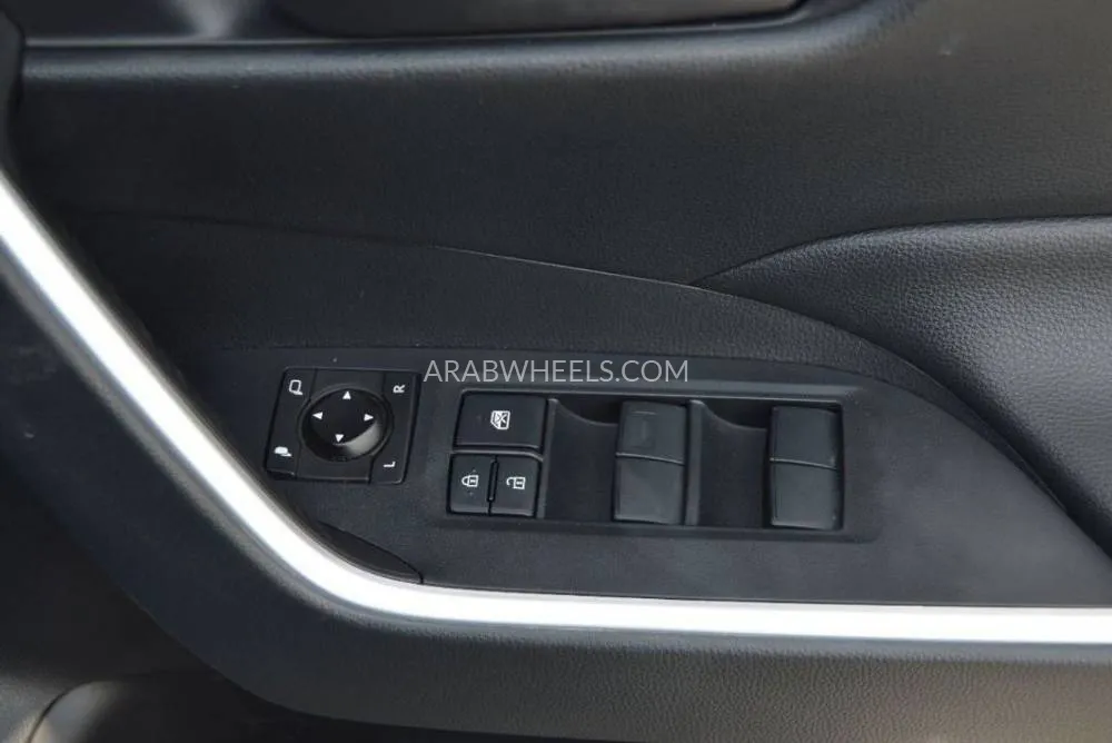 Toyota Rav4 2019 for Sale in Dubai Image-13