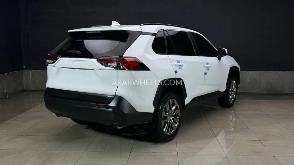 Toyota Rav4 2020 for Sale in Dubai Image-8