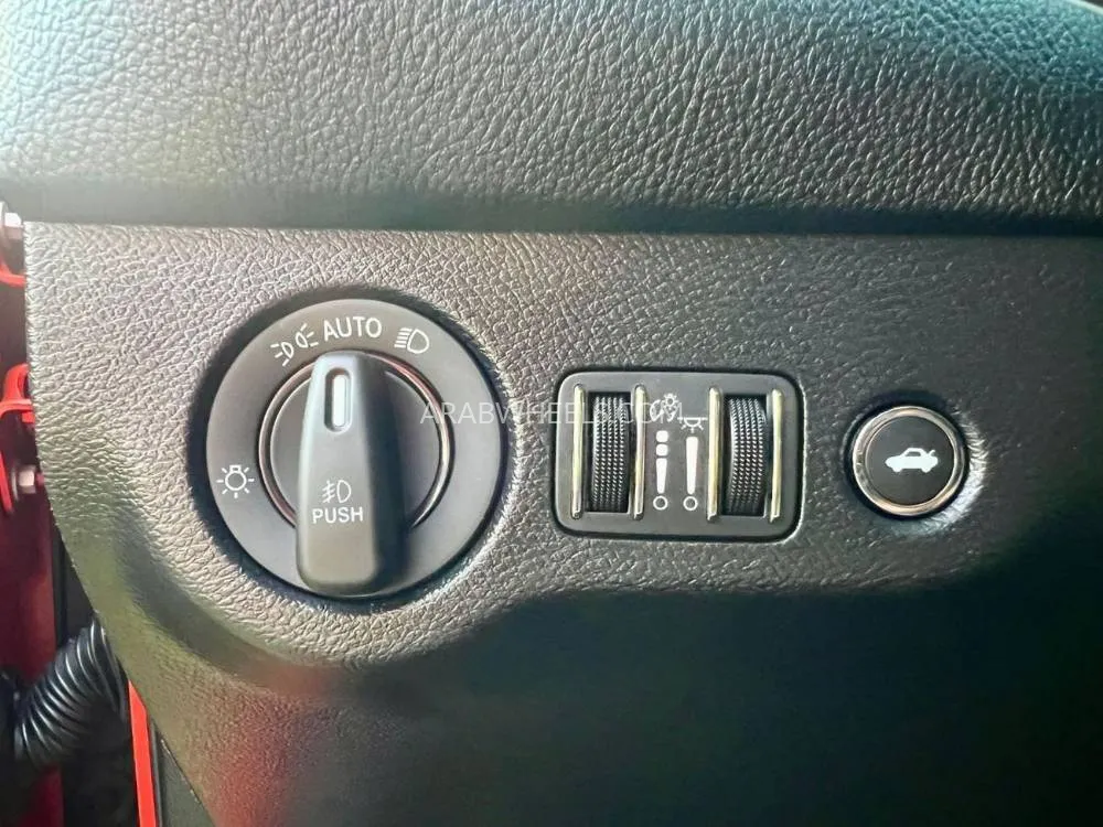 Dodge Challenger 2022 for Sale in Ajman Image-14