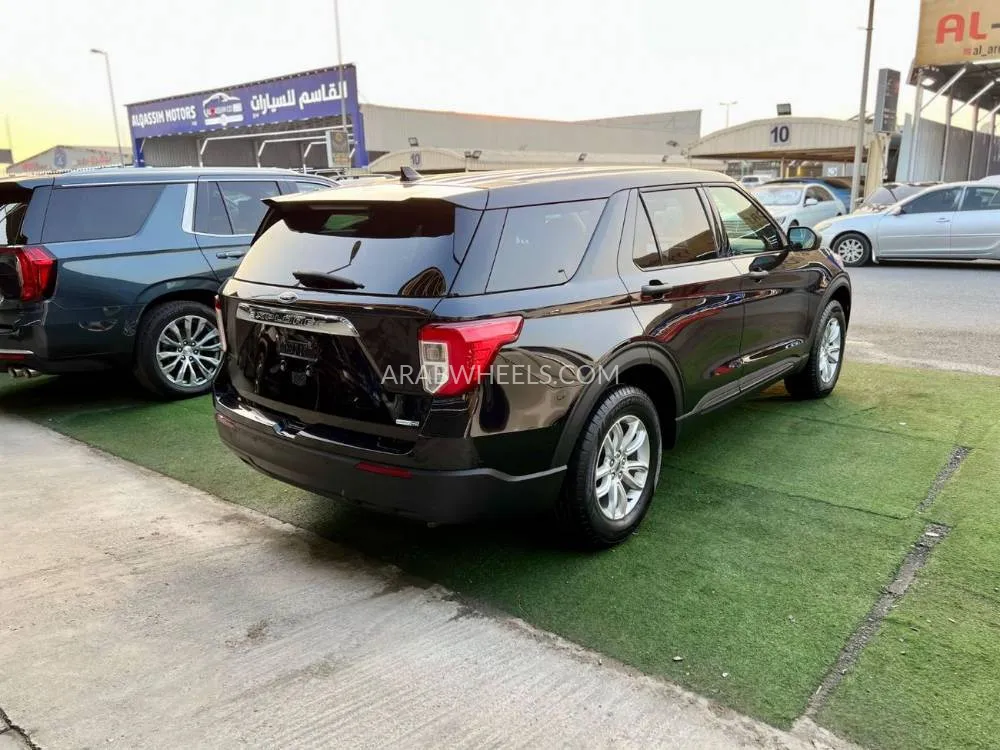 Ford Explorer 2020 for Sale in Ajman Image-4