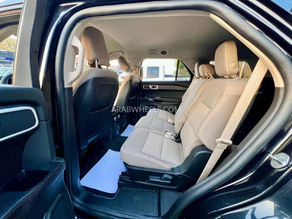 Ford Explorer 2020 for Sale in Ajman Image-11