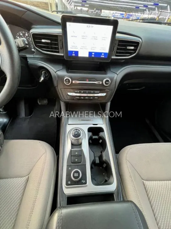 Ford Explorer 2020 for Sale in Ajman Image-13