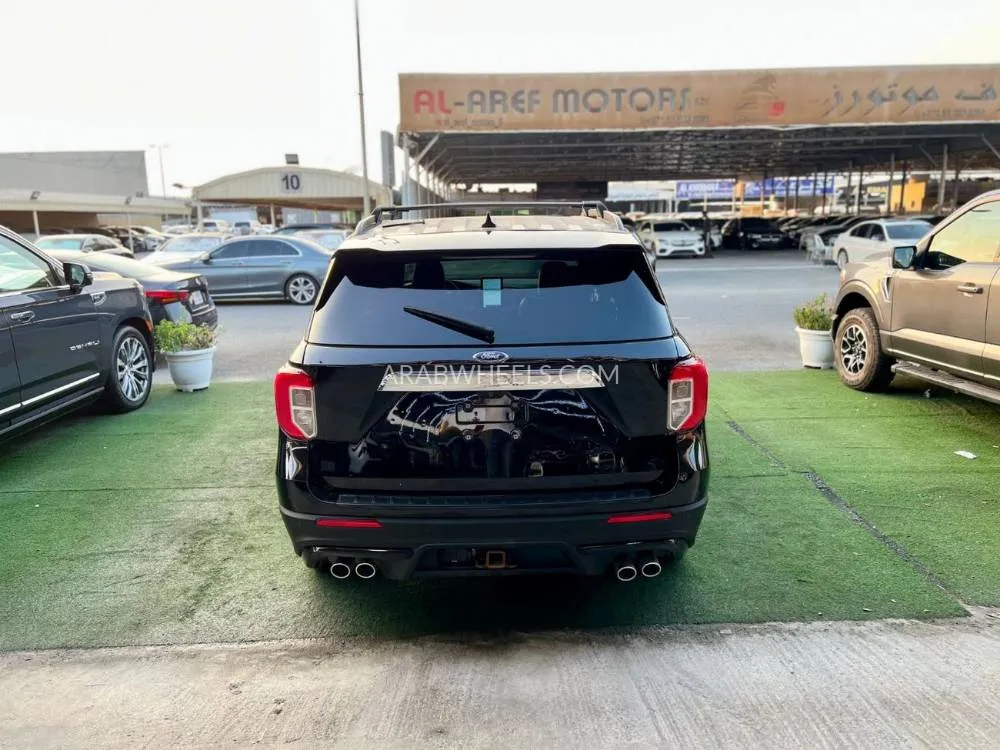 Ford Explorer 2021 for Sale in Ajman Image-3
