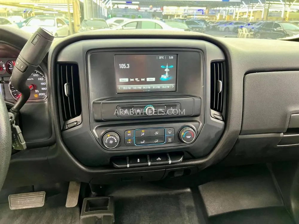 GMC Sierra 2019 for Sale in Ajman Image-18