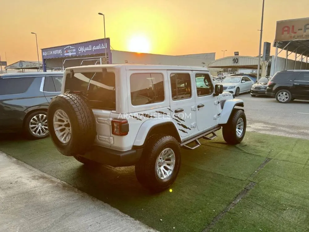 Jeep Wrangler 2022 for Sale in Ajman Image-4