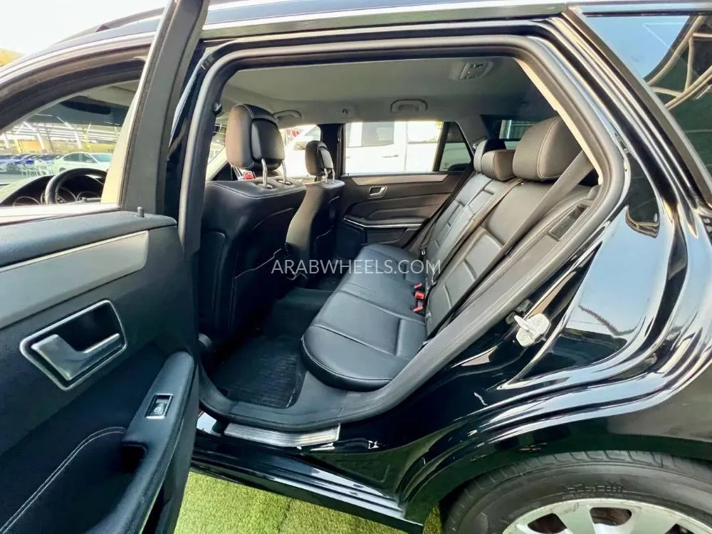مرسيدس بنز كلاس E 2016 for Sale in عجمان Image-15