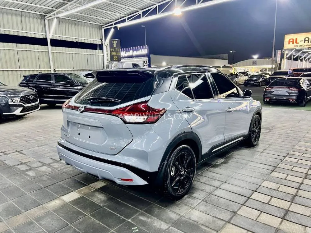 Nissan Kicks 2021 for Sale in Ajman Image-2
