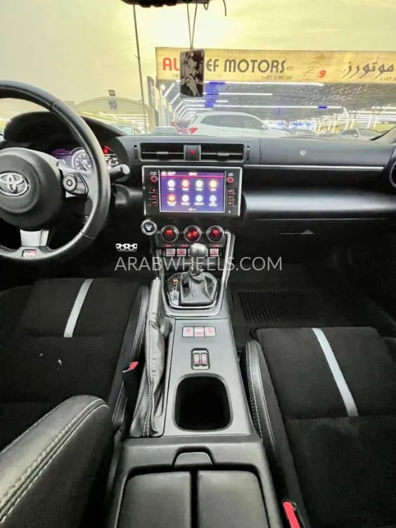 Toyota 86 2024 for Sale in Ajman Image-5
