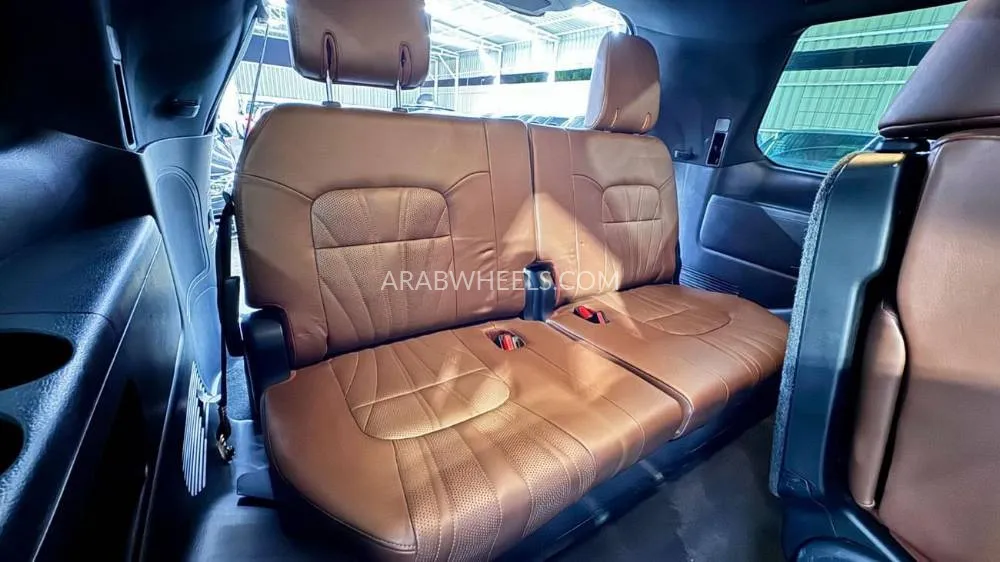 Toyota Land Cruiser 2021 for Sale in Ajman Image-11