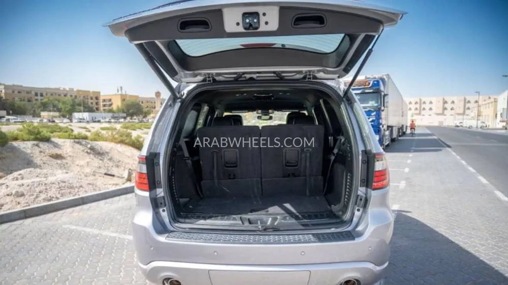 Dodge Durango 2019 for Sale in Dubai Image-10