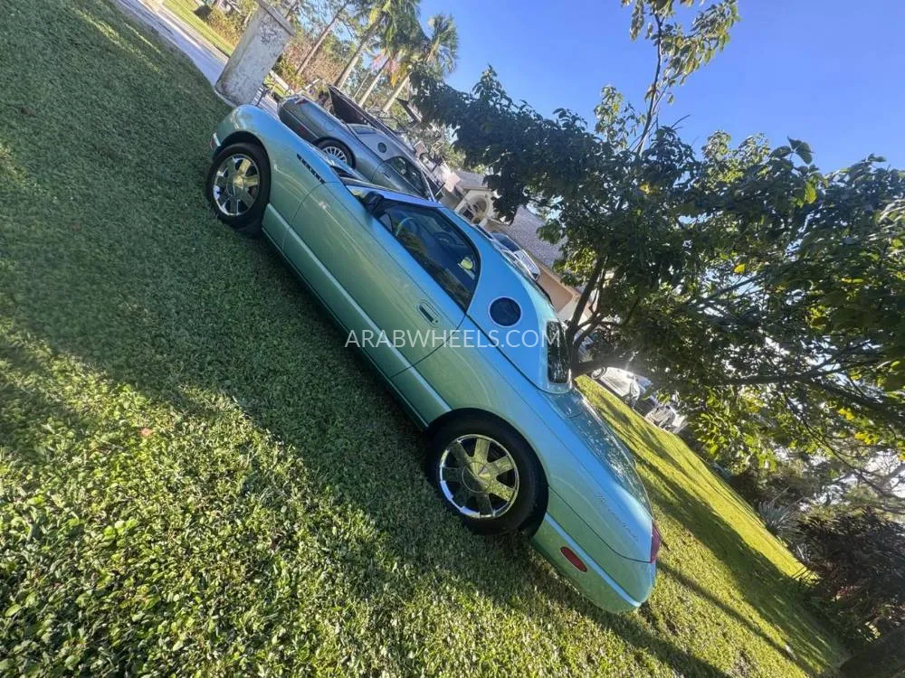 Ford Thunderbird 2002 for Sale in Dubai Image-18