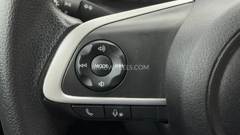 Toyota Yaris 2024 for Sale in Dubai Image-36