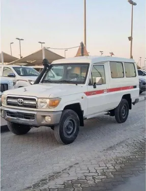 تويوتا لاند كروزر 70 سيريز 2015 for Sale