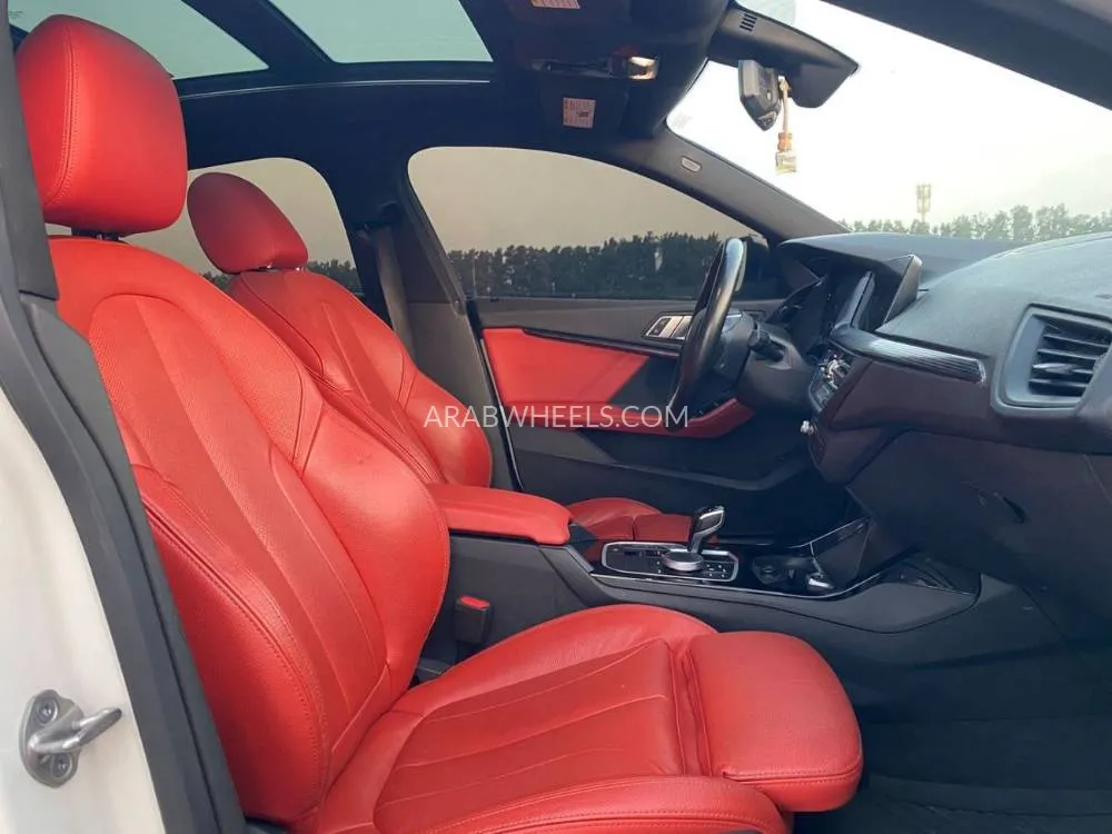 بي إم دبليو الفئة الثانية 2022 for Sale in الشارقة Image-11