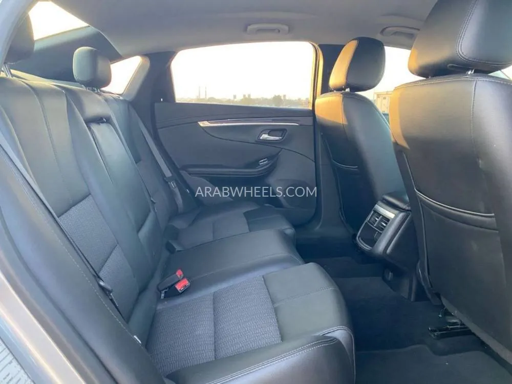 Chevrolet Impala 2019 for Sale in Sharjah Image-10
