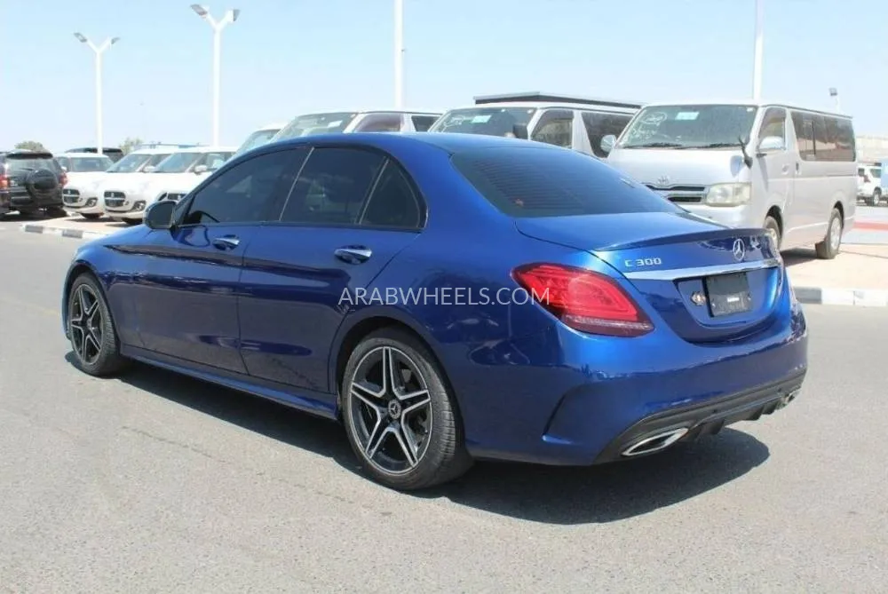Mercedes Benz C Class 2019 for Sale in Dubai Image-6