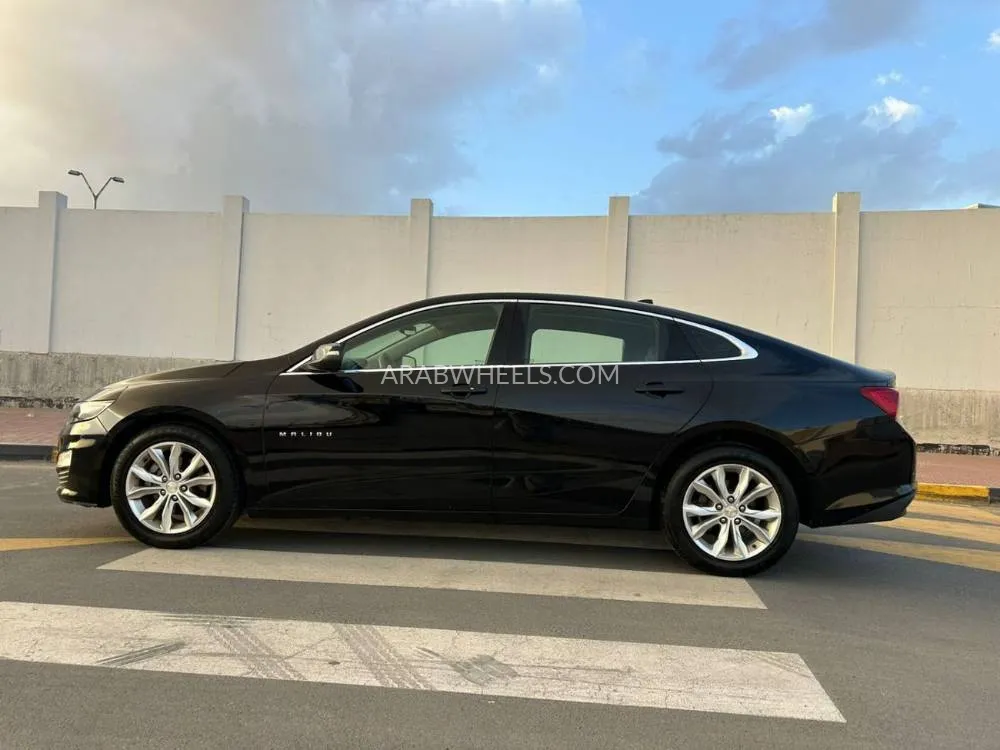 شيفروليه ماليبو 2020 for Sale in الشارقة Image-7