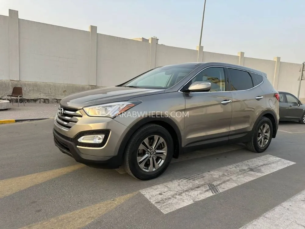 Hyundai Grand Santa Fe 2013 for Sale in Sharjah Image-7
