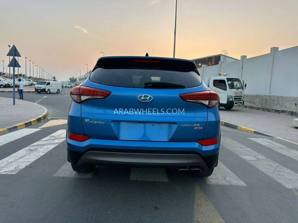 Hyundai Tucson 2016 for Sale in Sharjah Image-2