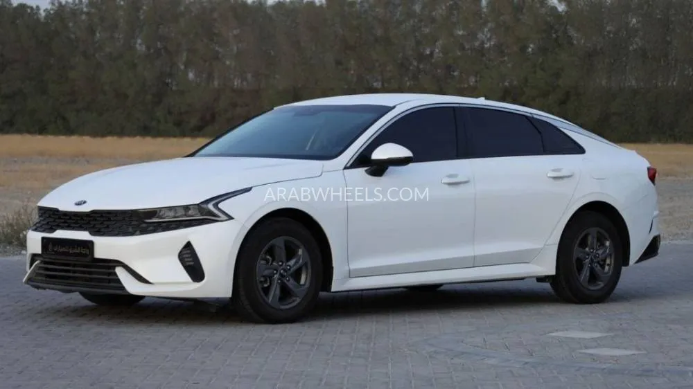 Kia K5 2021 for Sale in Sharjah Image-3