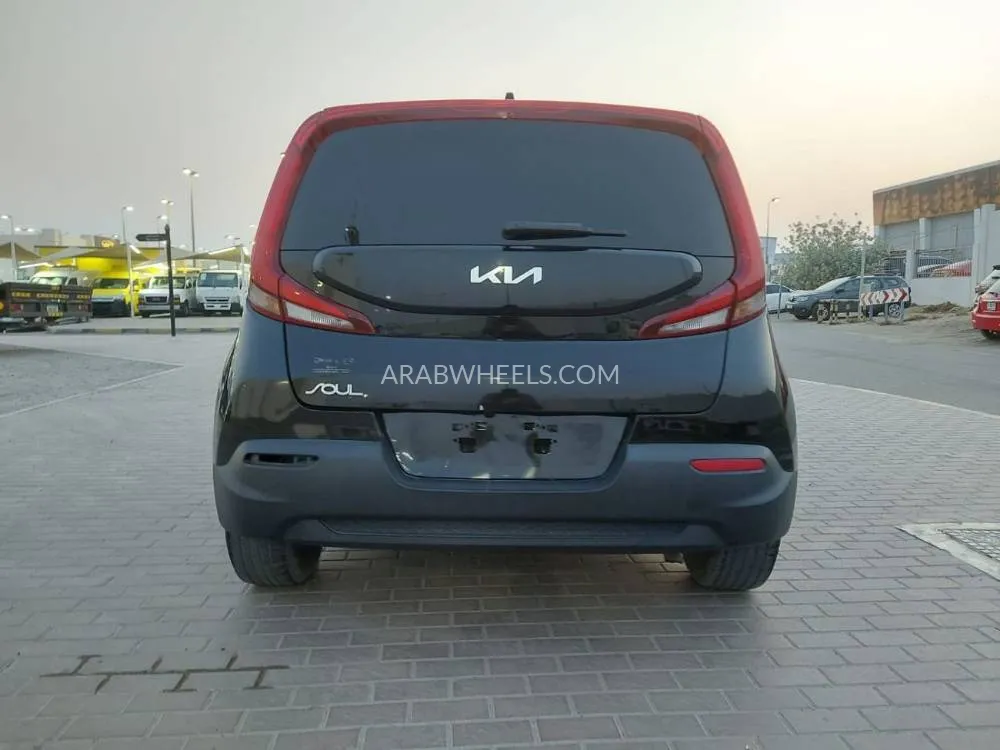 Kia Soul 2022 for Sale in Sharjah Image-2