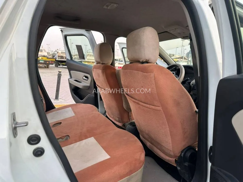 Renault Duster 2020 for Sale in Sharjah Image-9