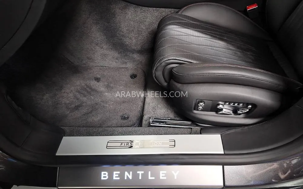 Bentley Flying Spur 2020 for Sale in Dubai Image-13