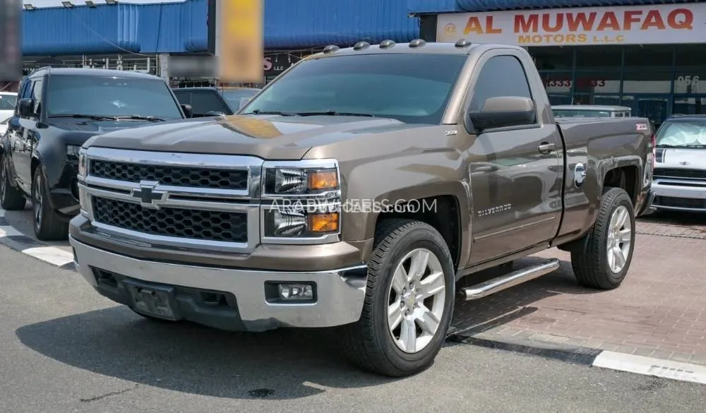 Chevrolet Silverado 2015 for Sale in Dubai Image-3