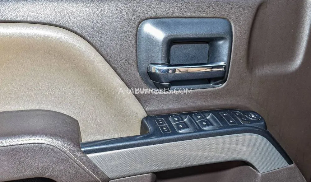 شيفروليه سيلفرادو 2017 for Sale in دبي Image-7