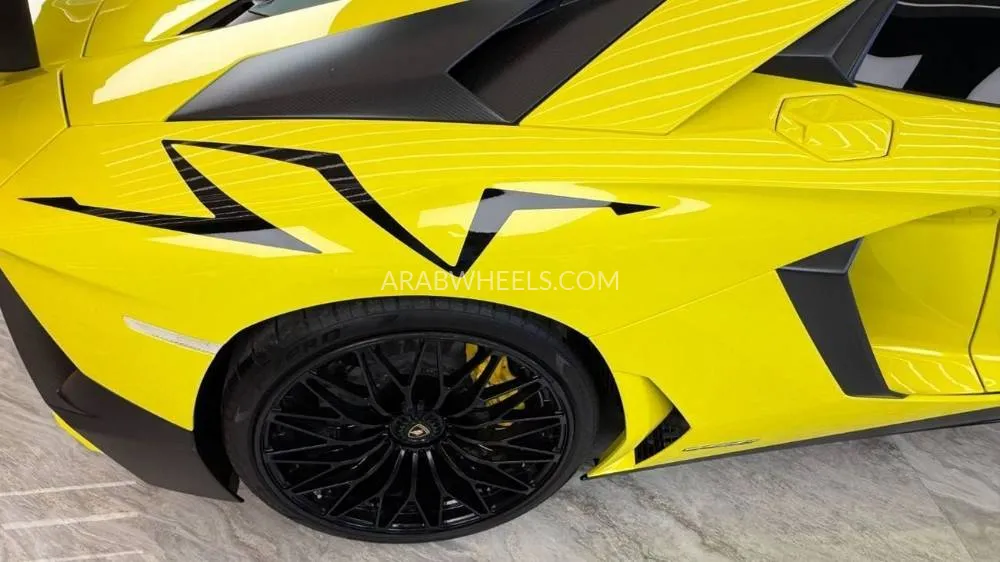 Lamborghini Aventador 2016 for Sale in Dubai Image-15
