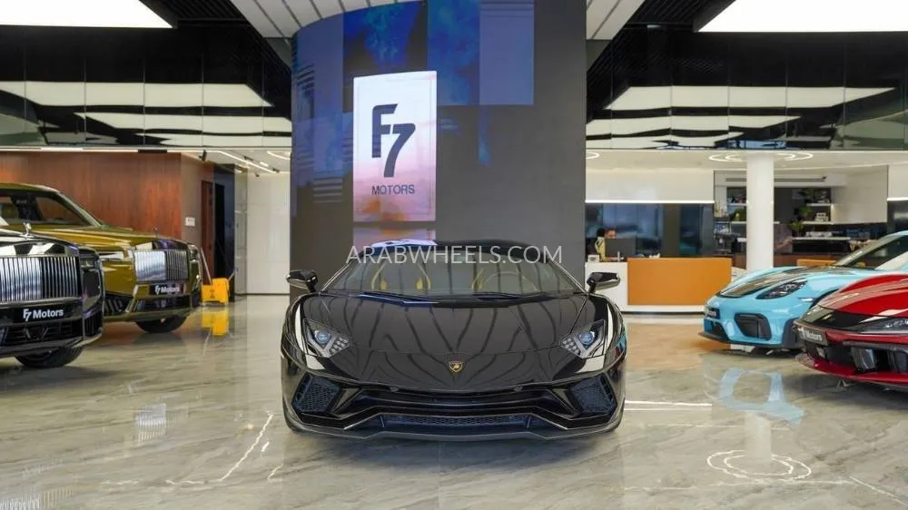 Lamborghini Aventador 2018 for Sale in Dubai Image-2