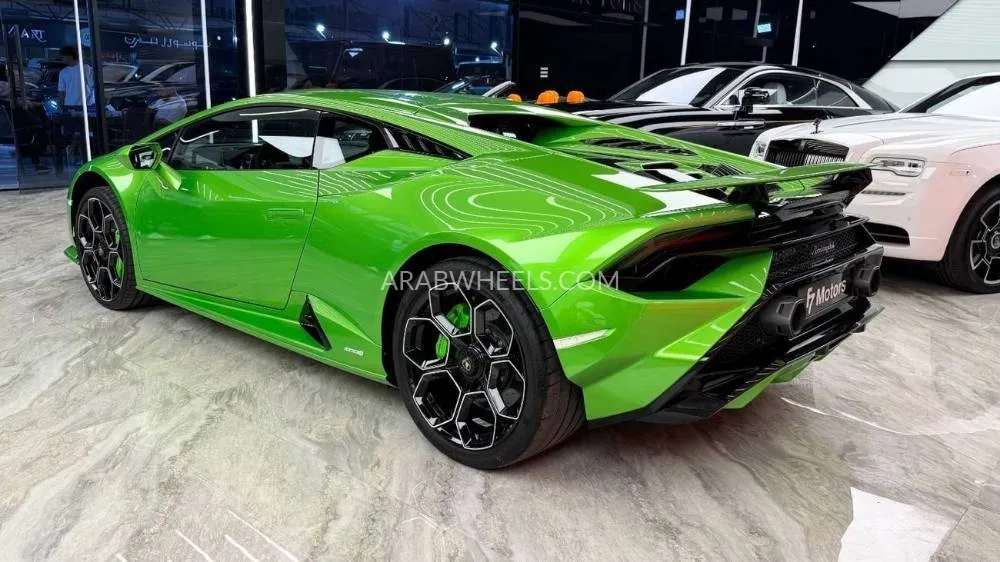 Lamborghini Huracan 2024 for Sale in Dubai Image-21