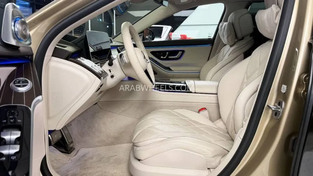 Mercedes Benz CLS Class 2023 for Sale in Dubai Image-11