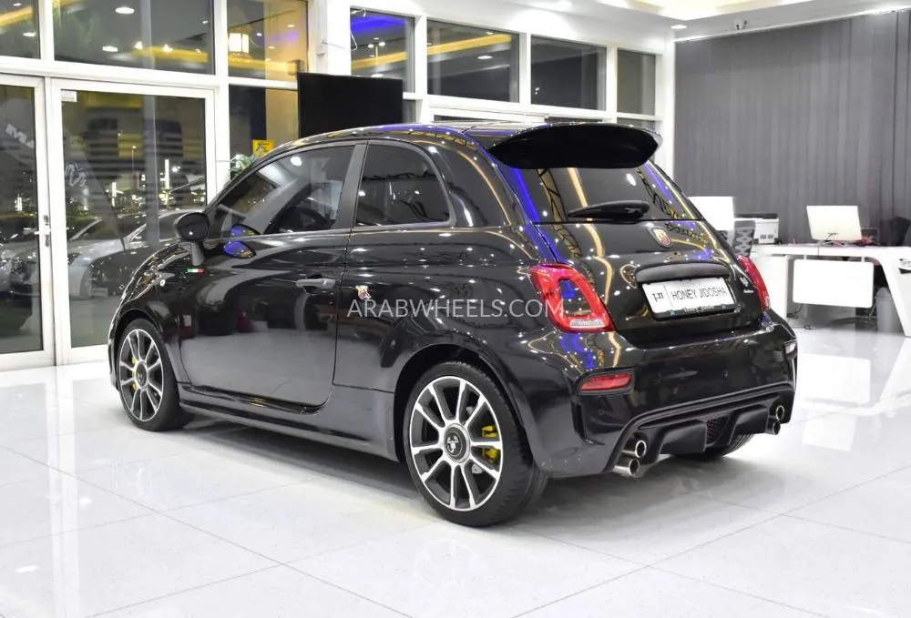 Abarth 695 2023 for Sale in Dubai Image-7