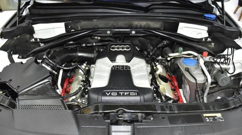 Audi Q5 2016 for Sale in Dubai Image-18