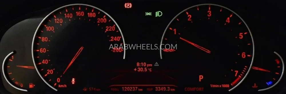 بي إم دبليو الفئة الثالثة 2020 for Sale in دبي Image-13