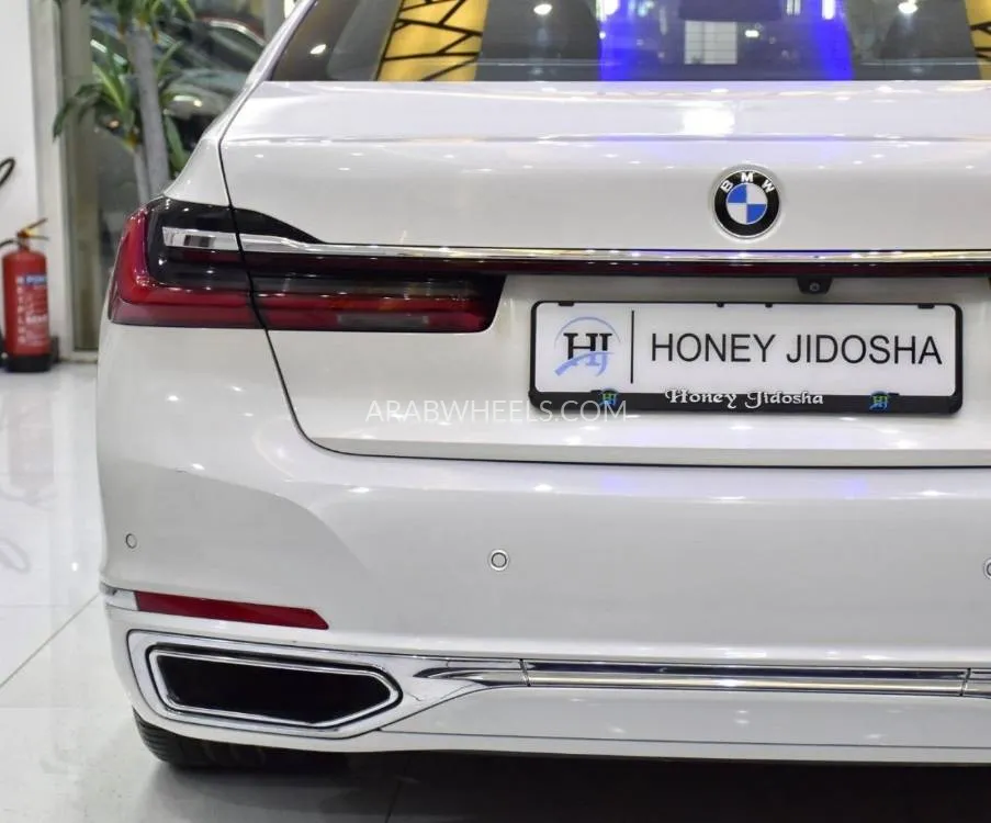 BMW 7 series 2022 for Sale in Dubai Image-8