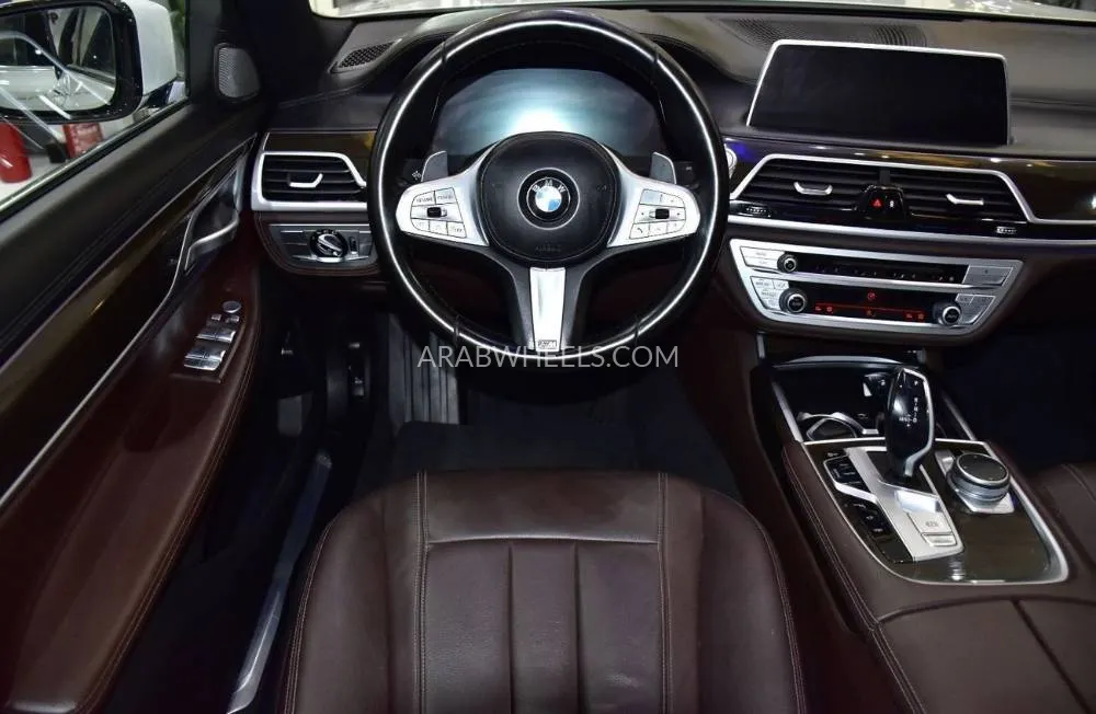 BMW 7 series 2022 for Sale in Dubai Image-12