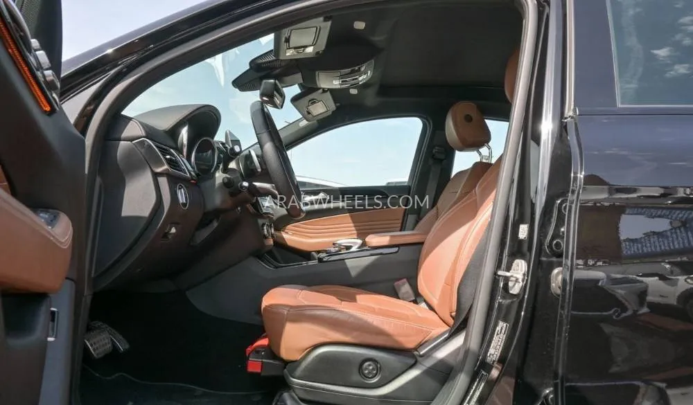 Mercedes Benz GLC Class 2017 for Sale in Dubai Image-11